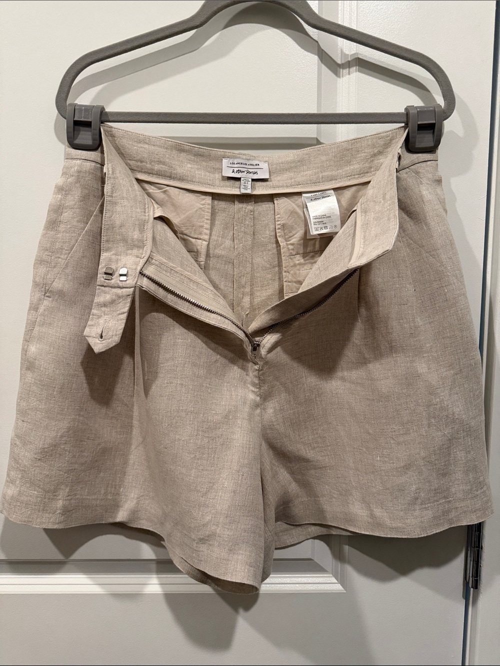 & Other Stories High-Waist Linen Shorts — Beige